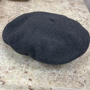 Vintage dark gray genuine French wool beret hat